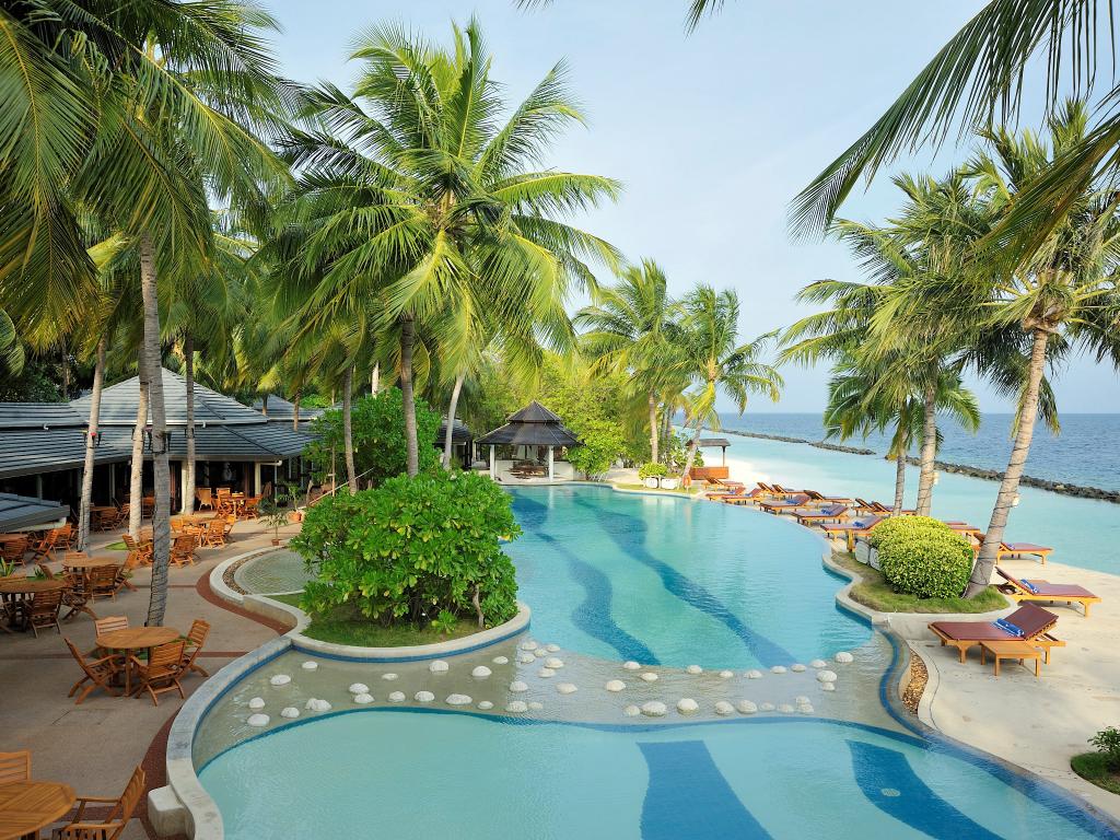 ROYAL-ISLAND-RESORT-& -SPA-MALDIVE-AIR-TOUR-TRAVEL-3